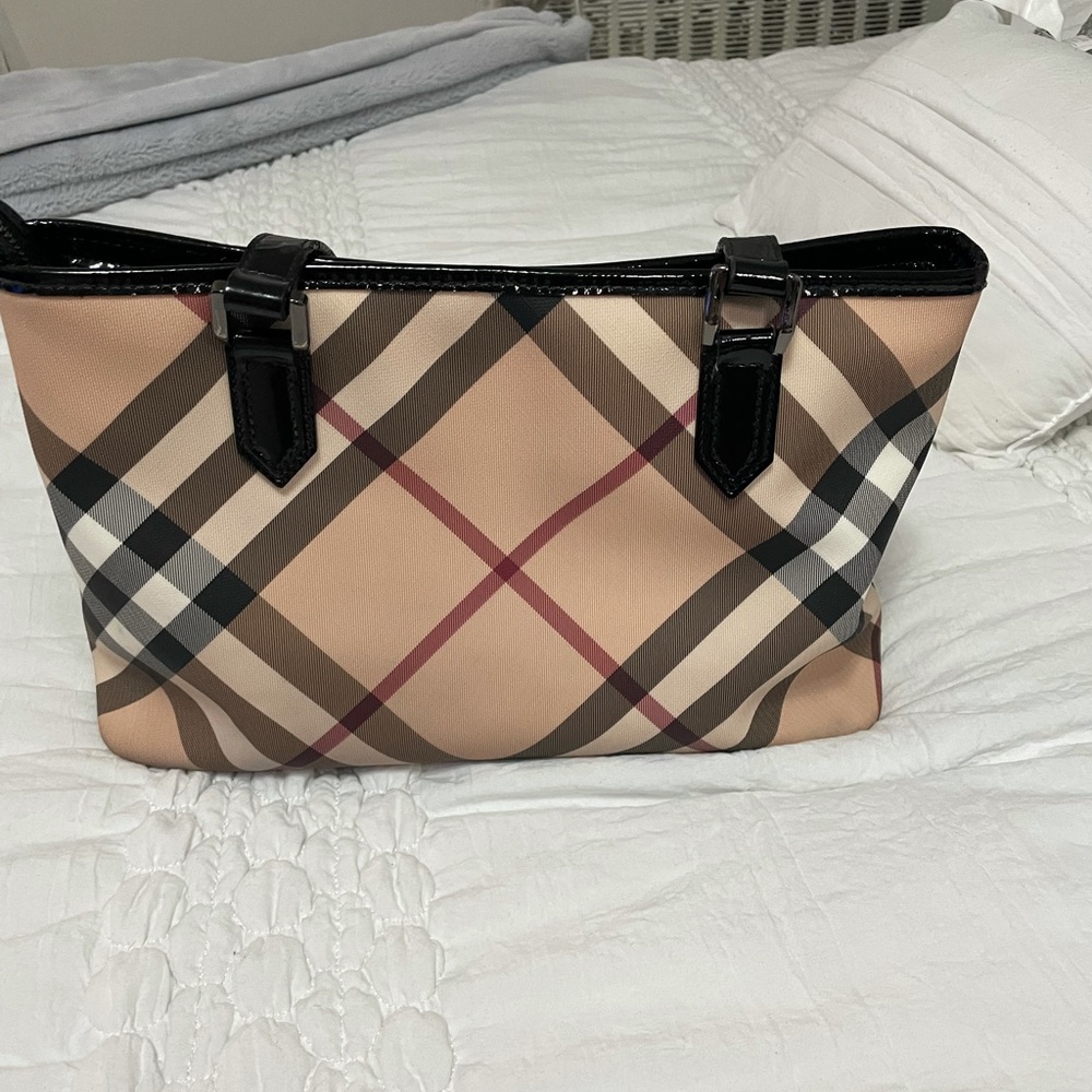 Burberry Tote